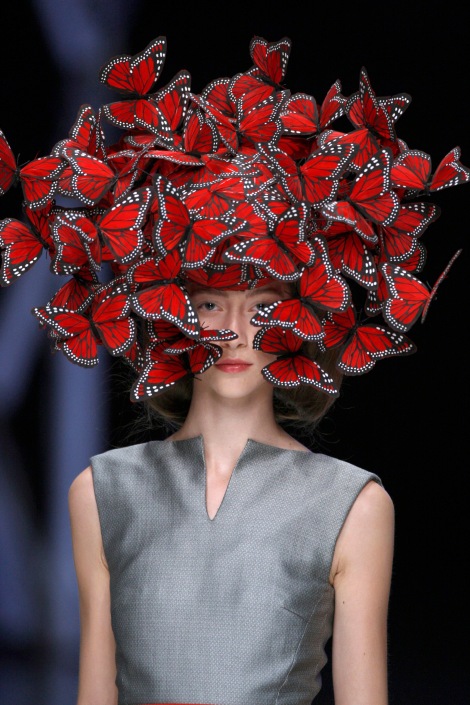 2._Butterfly_headdress_of_hand-painted_turkey_feathers_Philip_Treacy_for_Alexander_McQueen_La_Dame_Bleu_Spring_Summer_2008_copyright_Anthea_Sims_1